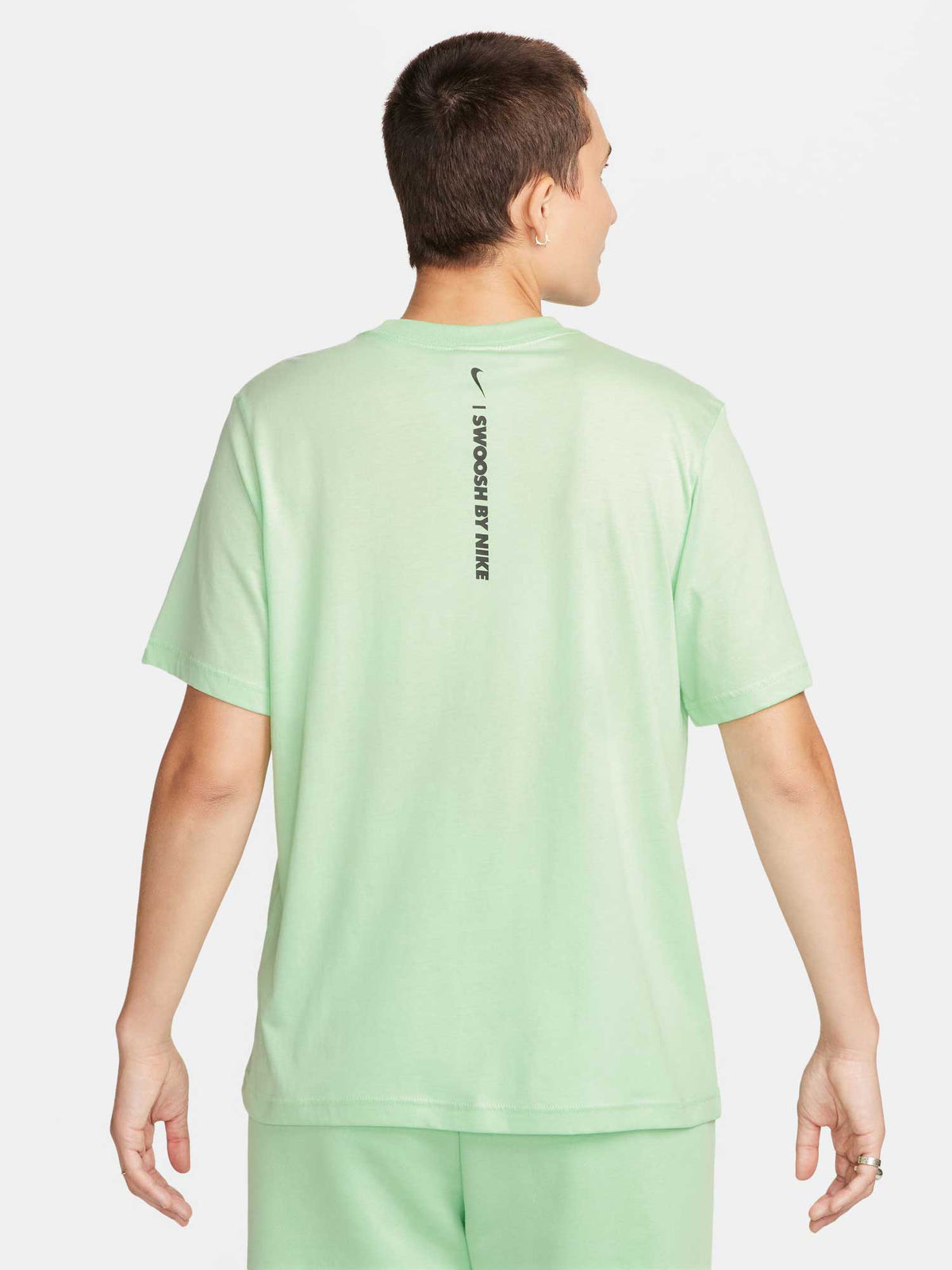 NIKE Тениска W NSW TEE BF GLS